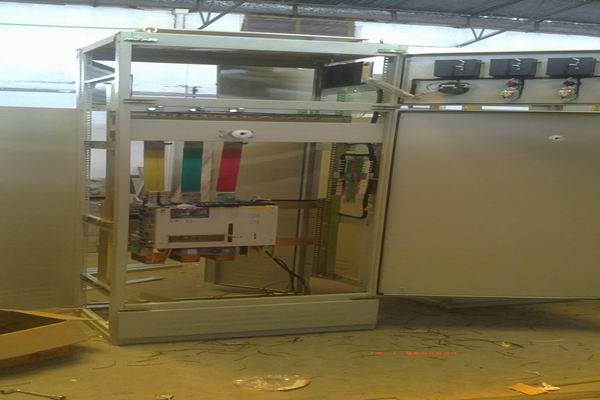 湖口控制柜-进口3683讲讲电动闸阀控制柜怎